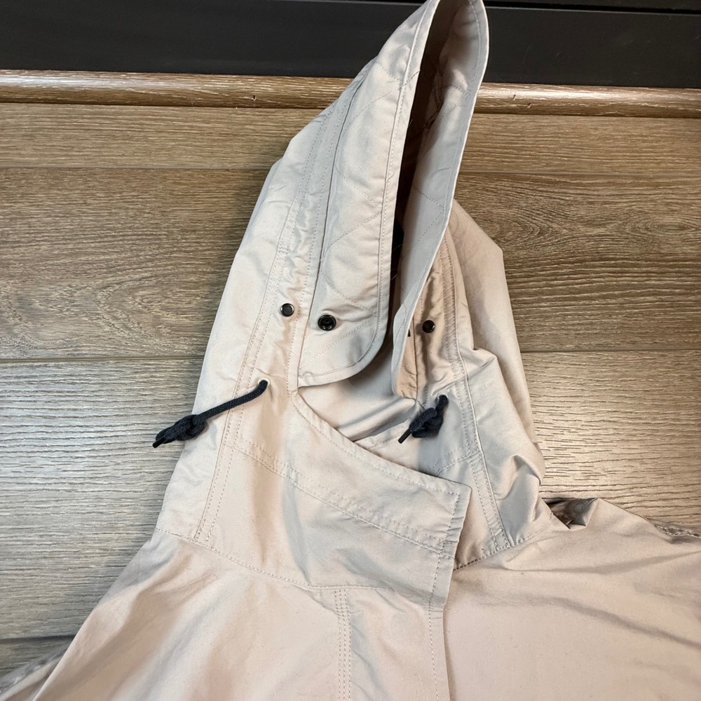 Everlane Beige Trench Coat - Picture 13 of 14